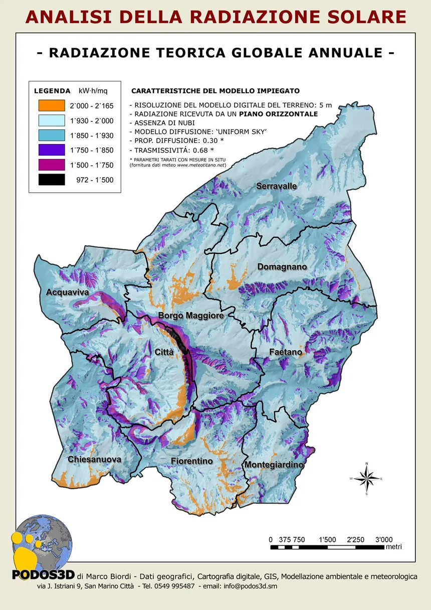 Carta della radiazione solare teorica globale annuale sul territorio della Repubblica di San Marino, con legenda in kWh/m², scala e caratteristiche del modello impiegato.